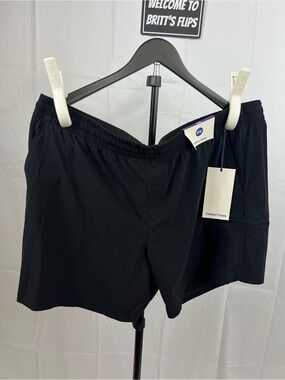 NWT Outdoor Voices HiFlex Shorts 7” Inseam Black Size XXL